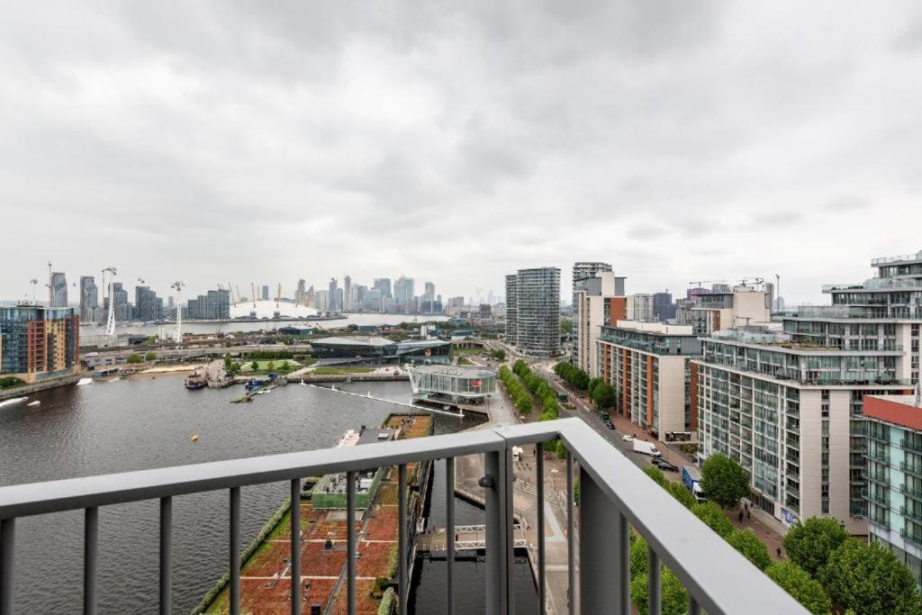 Excel Dock Apartments Londýn Exteriér fotografie